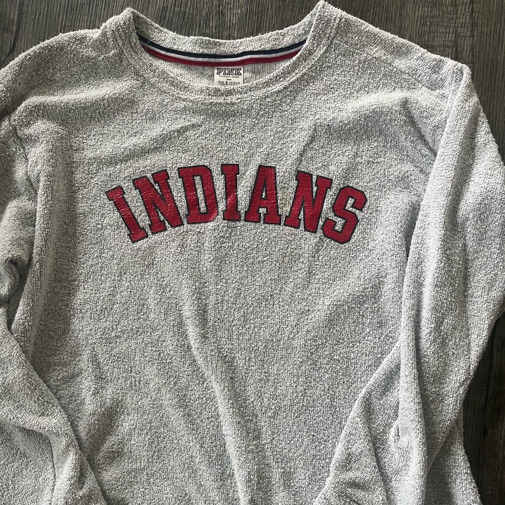 PINK Indians crew neck sweatshirt